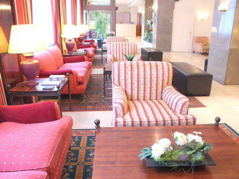 Hotel Unzaga Plaza Éibar Интериор снимка